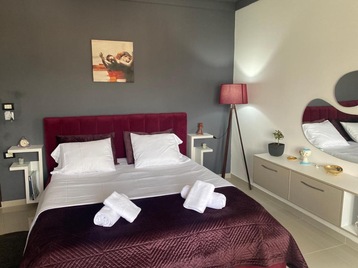 Guest'S Apartament Pogradec Extérieur photo