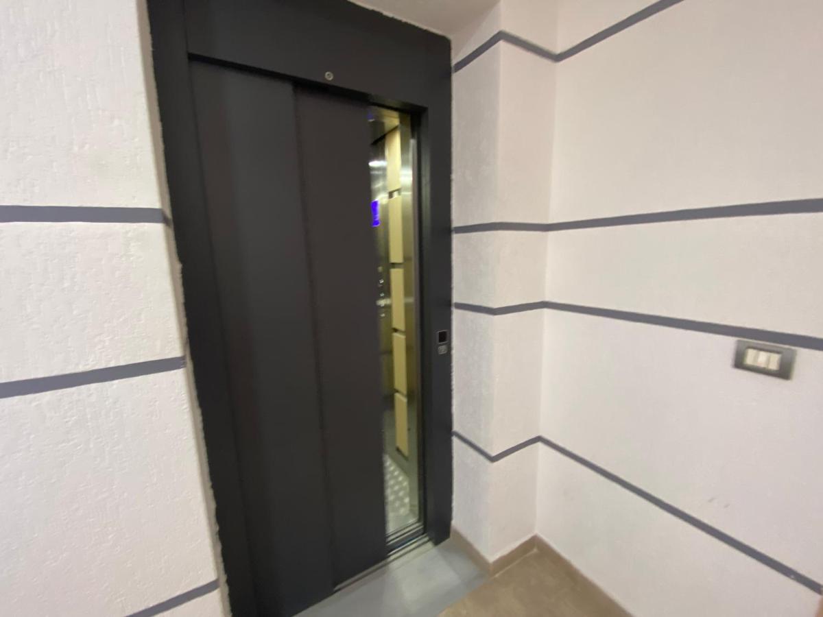 Guest'S Apartament Pogradec Extérieur photo