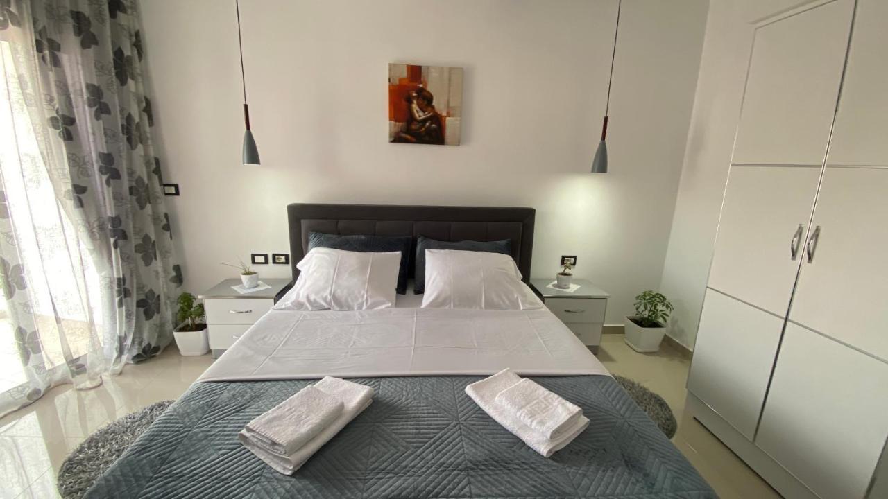 Guest'S Apartament Pogradec Extérieur photo