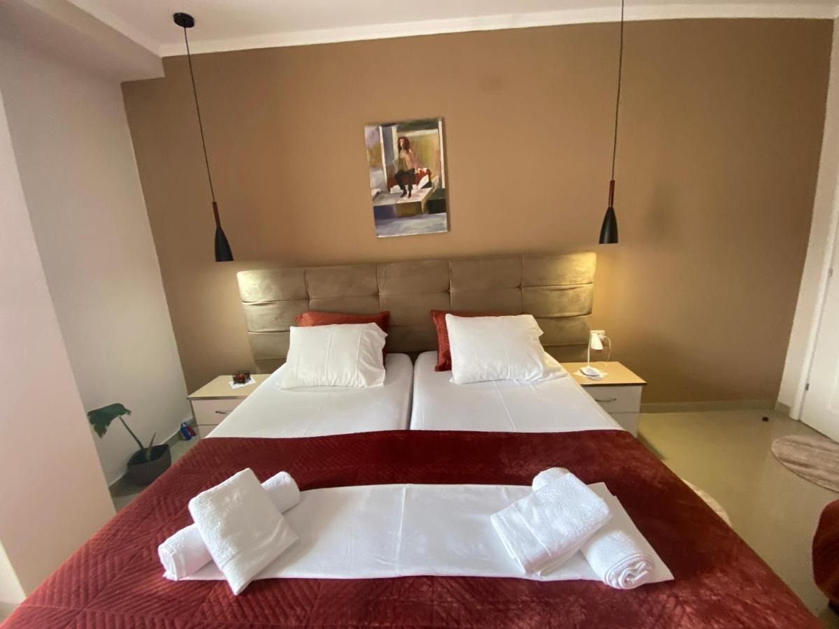 Guest'S Apartament Pogradec Extérieur photo
